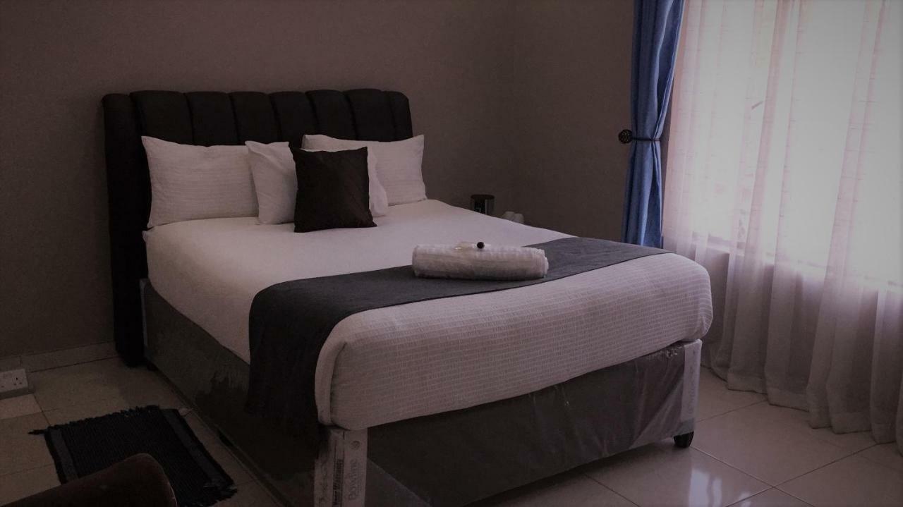 Villa Prince Harare Luaran gambar