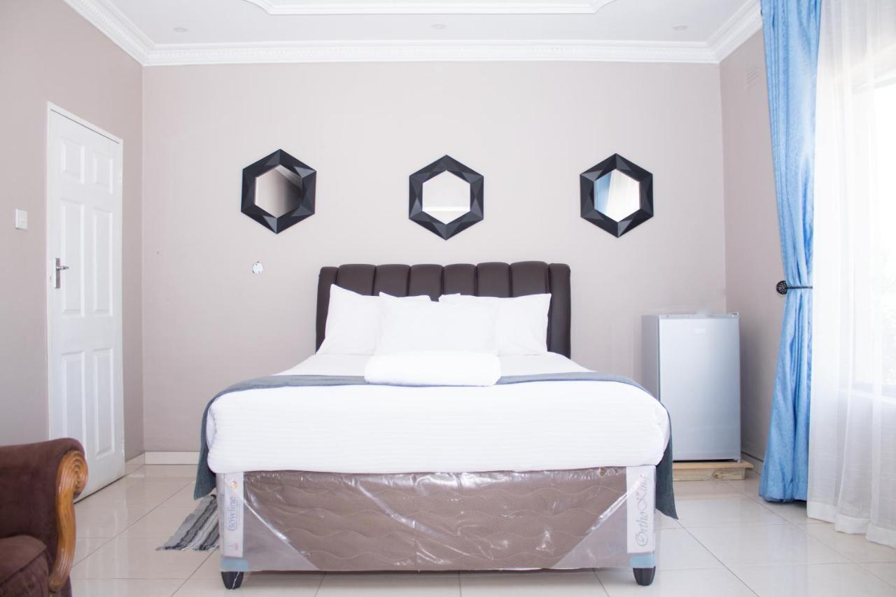 Villa Prince Harare Luaran gambar