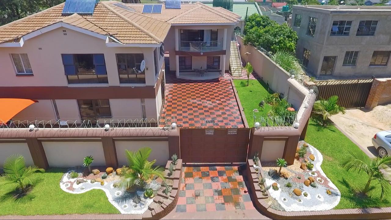 Villa Prince Harare Luaran gambar