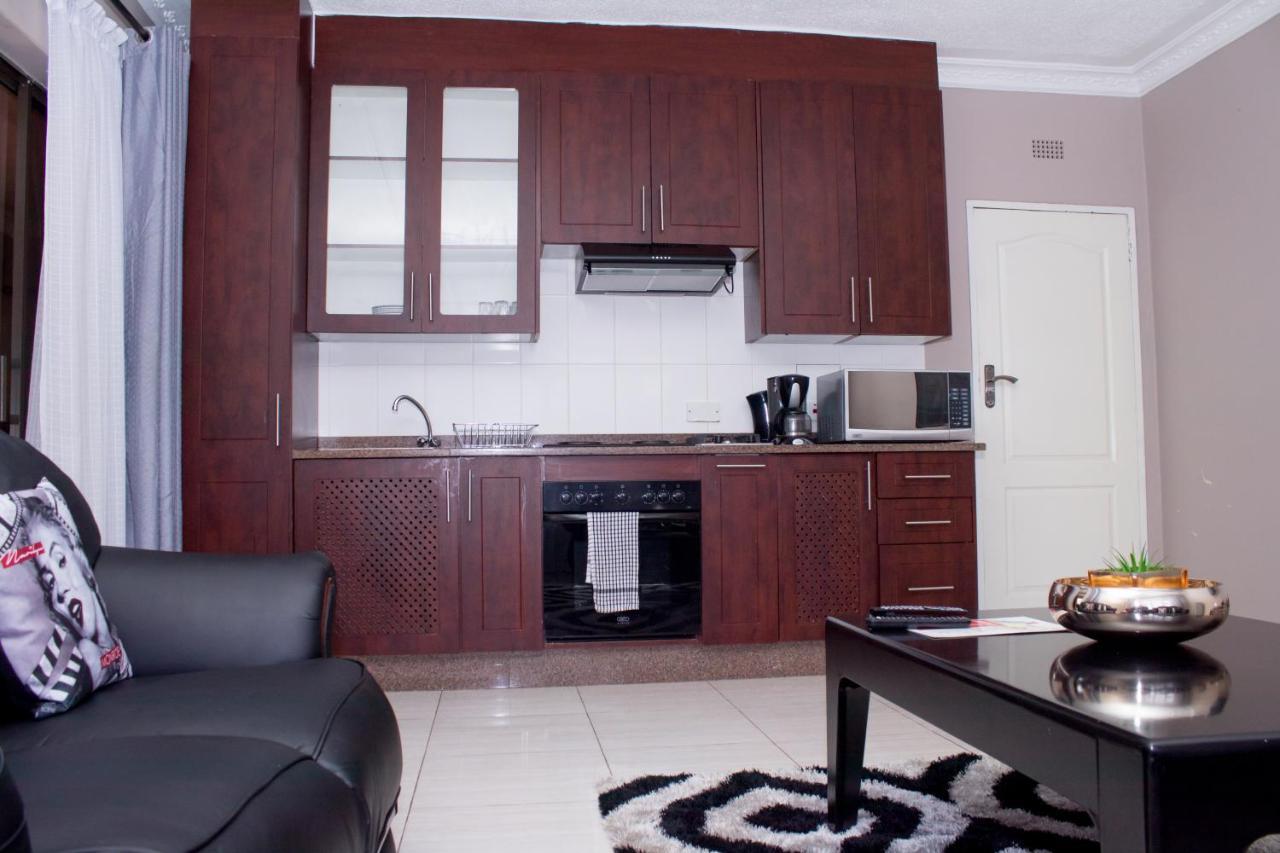 Villa Prince Harare Luaran gambar